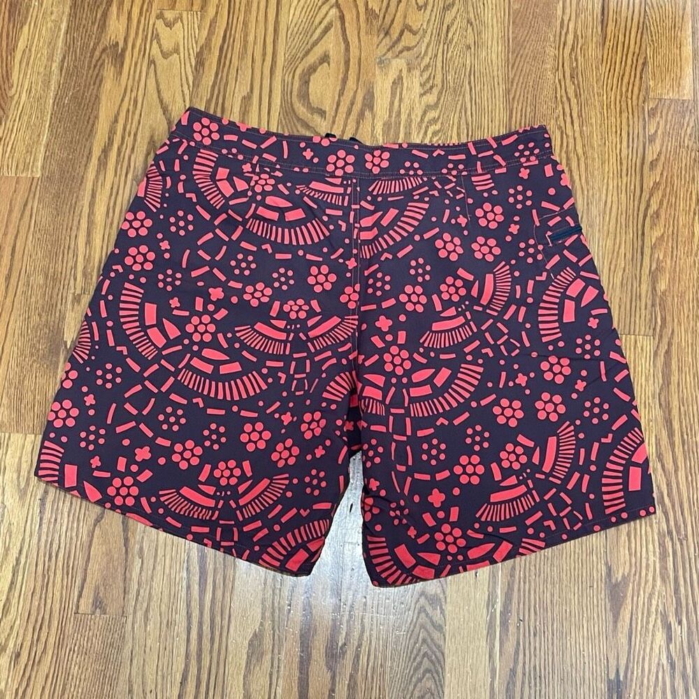 Patagonia Board Shorts. Size 36. - Picture 3 of 7